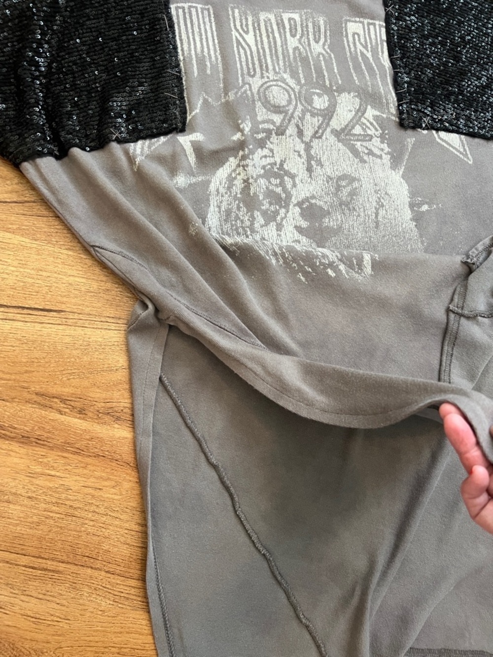 We the free by Free people grey oversized Small black sequence sleeve shirt - Picture 11 of 12